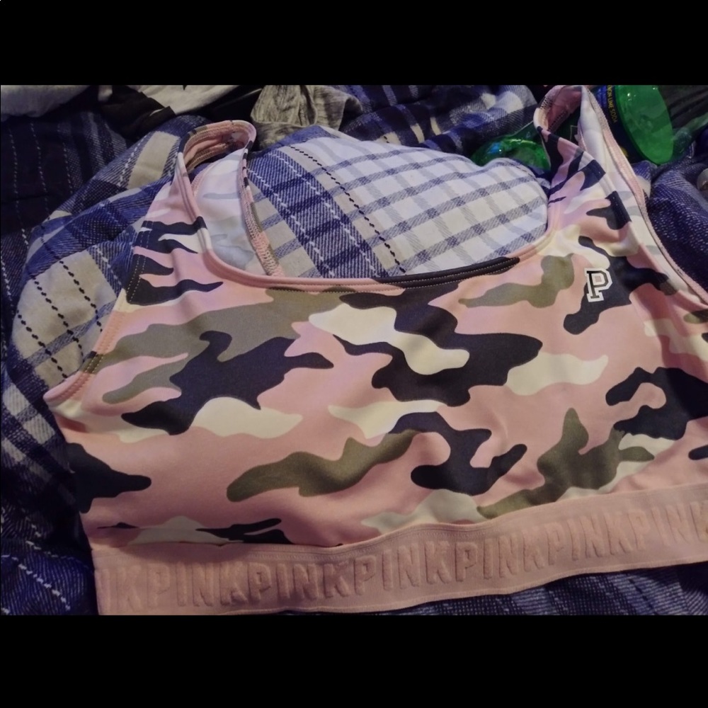 Vs Pink Camo Medium